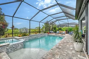 5620 Soft Skies Dr, Sarasota, FL 34238 - Photo 29