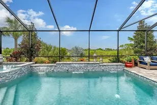 5620 Soft Skies Dr, Sarasota, FL 34238 - Photo 25