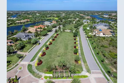 17041 Clearlake Avenue, Lakewood Ranch, FL 34202 - Photo 41