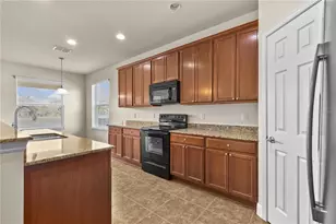 9724 46th Ct E, Parrish, FL 34219 - Photo 13