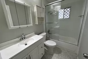 530 5th Ave W, Palmetto, FL 34221 - Photo 9