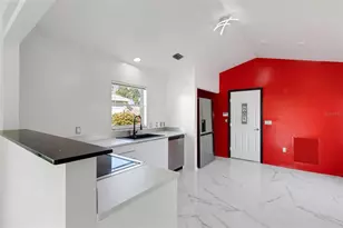 721 Spring Lakes Blvd, Bradenton, FL 34210 - Photo 7