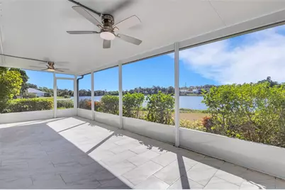 721 Spring Lakes Boulevard, Bradenton, FL 34210 - Photo 3