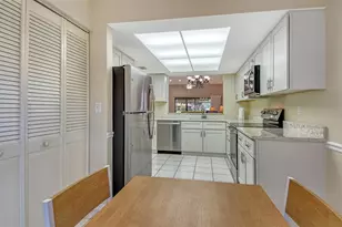 6261 Timberlake Dr, Sarasota, FL 34243 - Photo 15