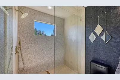 7656 Portstewart Drive, Lakewood Ranch, FL 34202 - Photo 41