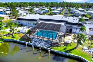 43 N Easter Island Cir, Englewood, FL 34223 - Photo 13