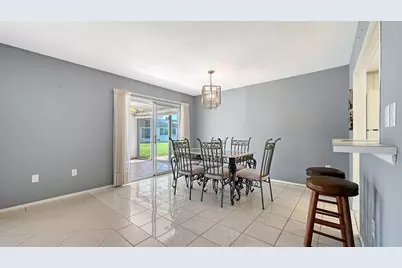 5474 Riverbluff Circle #V35, Sarasota, FL 34231 - Photo 11