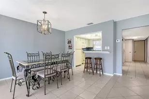 5474 Riverbluff Cir, Sarasota, FL 34231 - Photo 9