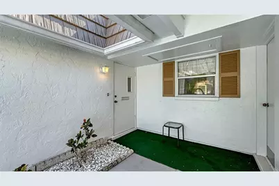 5474 Riverbluff Circle #V35, Sarasota, FL 34231 - Photo 5