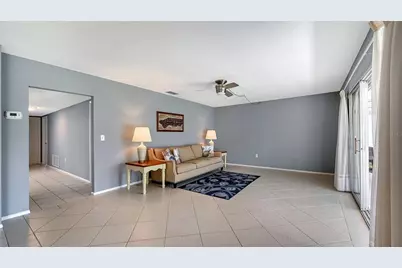 5474 Riverbluff Circle #V35, Sarasota, FL 34231 - Photo 5