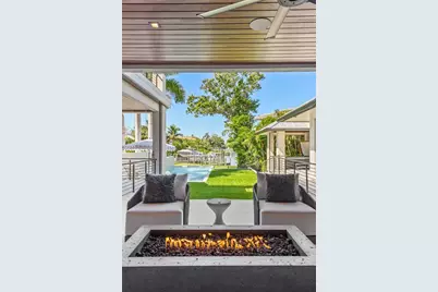 1808 Flower Drive, Sarasota, FL 34239 - Photo 31