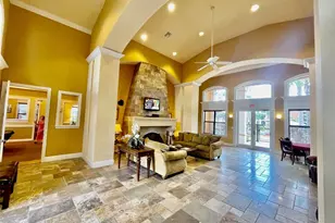 8325 38th St Cir E, Sarasota, FL 34243 - Photo 23