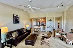 8325 38th St Cir E, Sarasota, FL 34243 - Photo 5