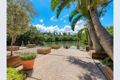 3721 Flamingo Avenue, Sarasota, FL 34242 - Photo 5