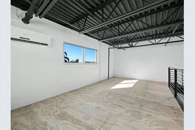 6566 Palmer Park Circle #1, Sarasota, FL 34238 - Photo 9