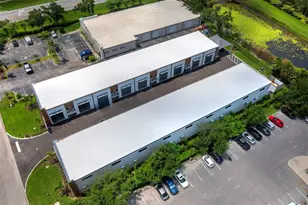 6566 Palmer Park Cir, Sarasota, FL 34238 - Photo 19