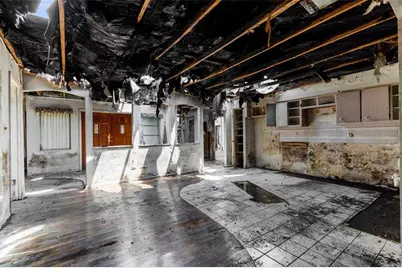 189 Cummins Avenue NE, Port Charlotte, FL 33952 - Photo 5