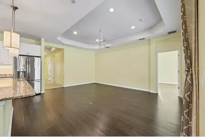 7040 White Willow Court, Sarasota, FL 34243 - Photo 11