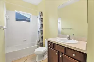 7040 White Willow Ct, Sarasota, FL 34243 - Photo 33