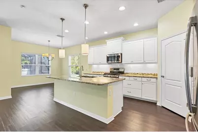 7040 White Willow Court, Sarasota, FL 34243 - Photo 17