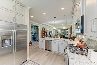 5220 Barnett Circle, Bradenton, FL 34211 - Photo 7