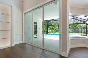 1637 Hyde Park St, Sarasota, FL 34239 - Photo 17