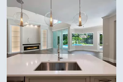 1637 Hyde Park Street, Sarasota, FL 34239 - Photo 15