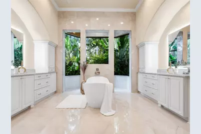 8309 Farington Court, Bradenton, FL 34202 - Photo 37