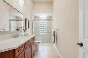 8309 Farington Ct, Bradenton, FL 34202 - Photo 45