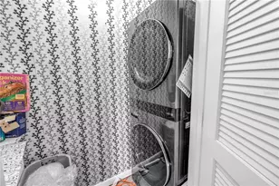 4078 Groveland Ave, Sarasota, FL 34231 - Photo 19