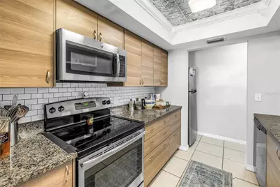 4078 Groveland Avenue, Sarasota, FL 34231 - Photo 11