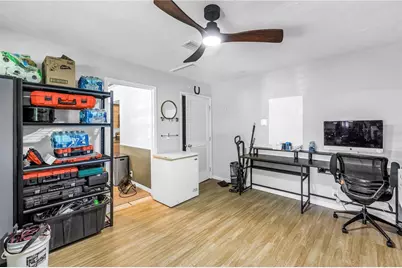 4078 Groveland Avenue, Sarasota, FL 34231 - Photo 17