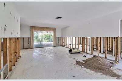 315 Avenida De Paradisio, Sarasota, FL 34242 - Photo 5