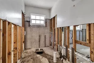 315 Avenida De Paradisio, Sarasota, FL 34242 - Photo 15