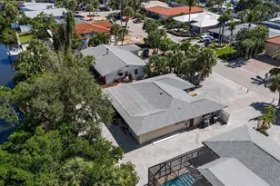 315 Avenida De Paradisio, Sarasota, FL 34242 - Photo 25