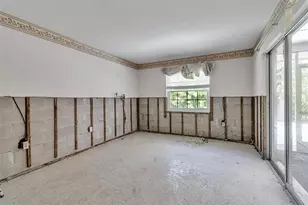 315 Avenida De Paradisio, Sarasota, FL 34242 - Photo 11