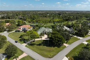 538 Dove Pointe Dr, Osprey, FL 34229 - Photo 3