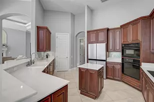 538 Dove Pointe Dr, Osprey, FL 34229 - Photo 17