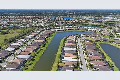 9008 Bernini Place, Sarasota, FL 34240 - Photo 41