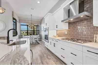 9008 Bernini Place, Sarasota, FL 34240 - Photo 11