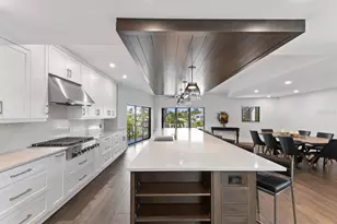 201 N Harbor Dr, Holmes Beach, FL 34217 - Photo 35