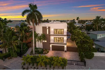 201 N Harbor Drive, Holmes Beach, FL 34217 - Photo 1