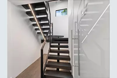 201 N Harbor Drive, Holmes Beach, FL 34217 - Photo 27