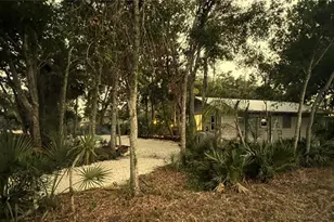 919 N Conrad Ave, Sarasota, FL 34237 - Photo 39