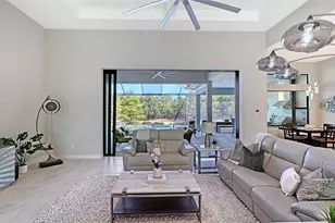 16405 Kendleshire Ter, Lakewood Ranch, FL 34202 - Photo 11