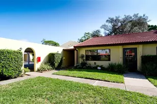 1217 56th St W, Bradenton, FL 34209 - Photo 3