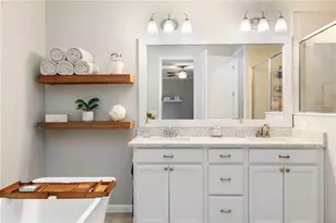 11812 Brookside Dr, Bradenton, FL 34211 - Photo 11