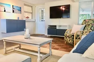 1721 Birchwood St, Sarasota, FL 34231 - Photo 11