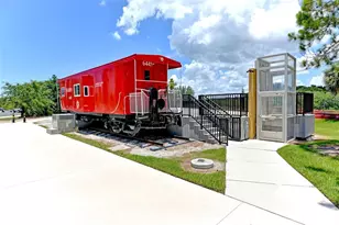 401 Shore Rd, Nokomis, FL 34275 - Photo 85