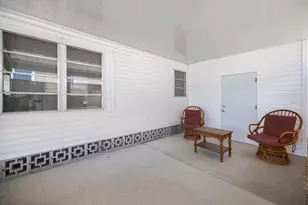 251 Southwinds Dr, Sarasota, FL 34231 - Photo 29